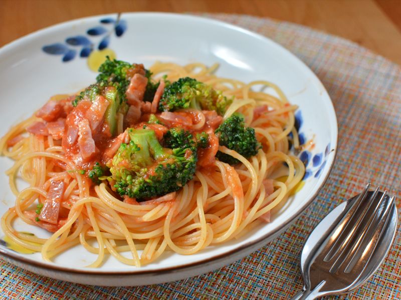 ブロッコリのトマトソーススパゲティ
